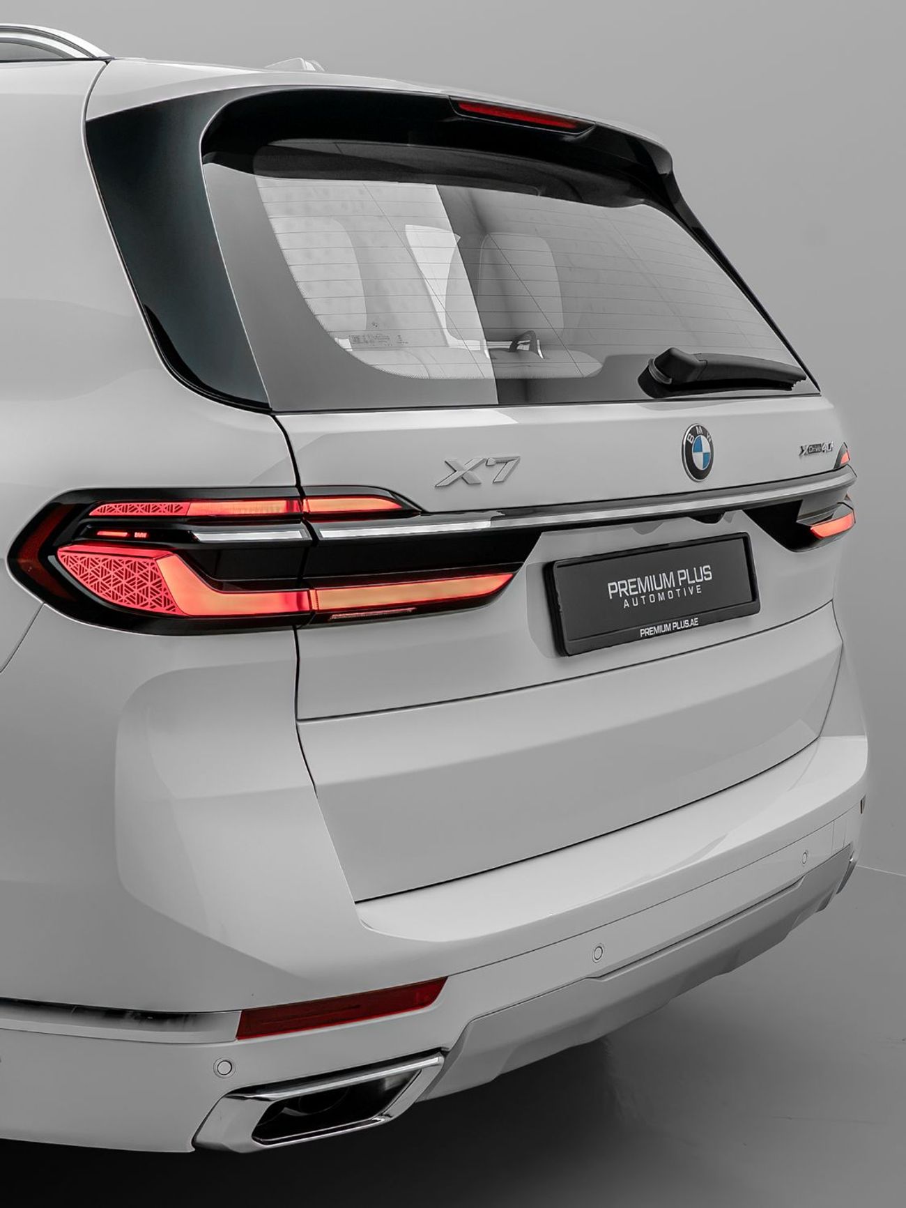 بي أم دبليو X7 XDRIVE40I DESIGN PURE EXCELLENCE