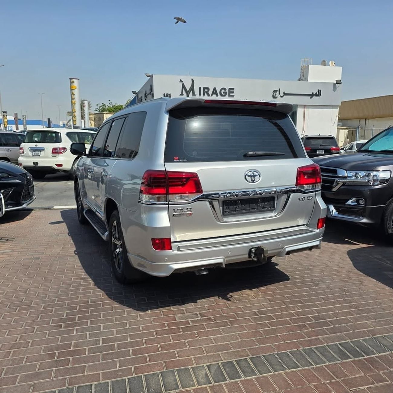 تويوتا لاند كروزر VXR