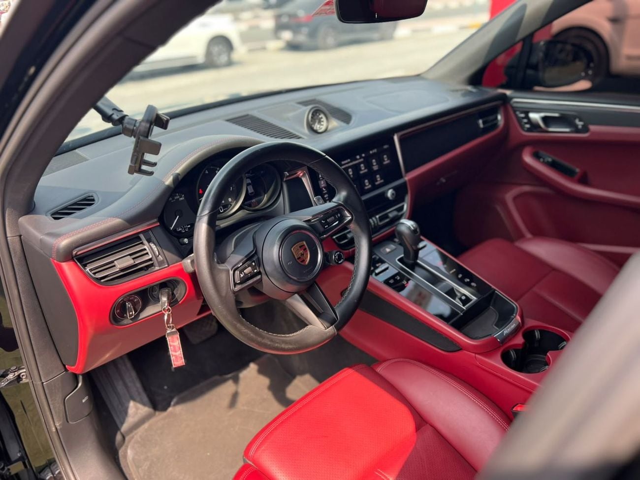 Porsche Macan STANDARD PORSCHE MACAN 2022.ENGINE 2.0L TWINTURBO 4.