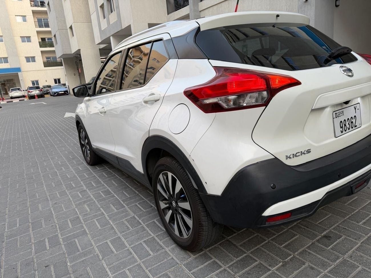 Nissan Kicks SV