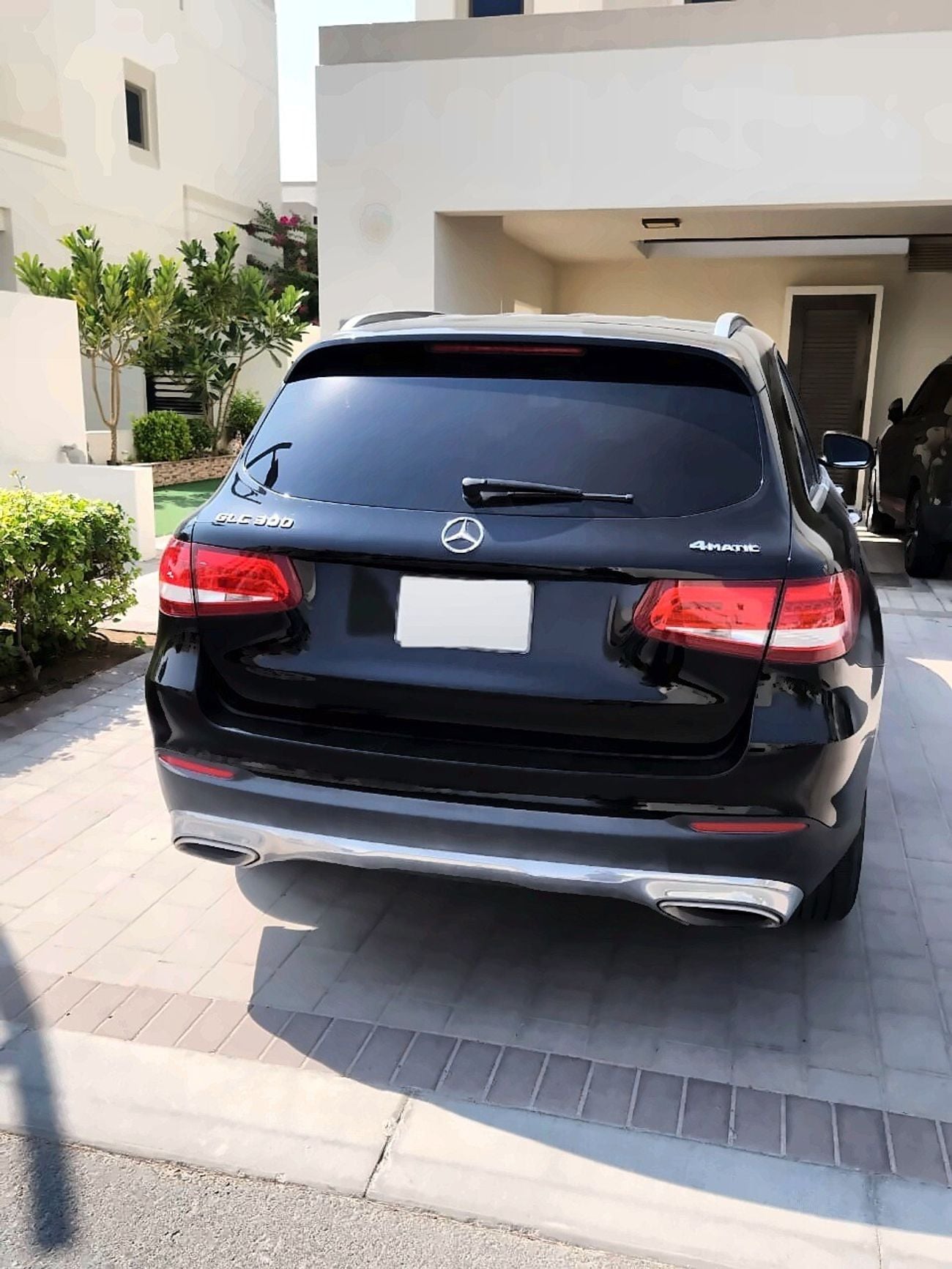 مرسيدس بنز GLC 300 AMG