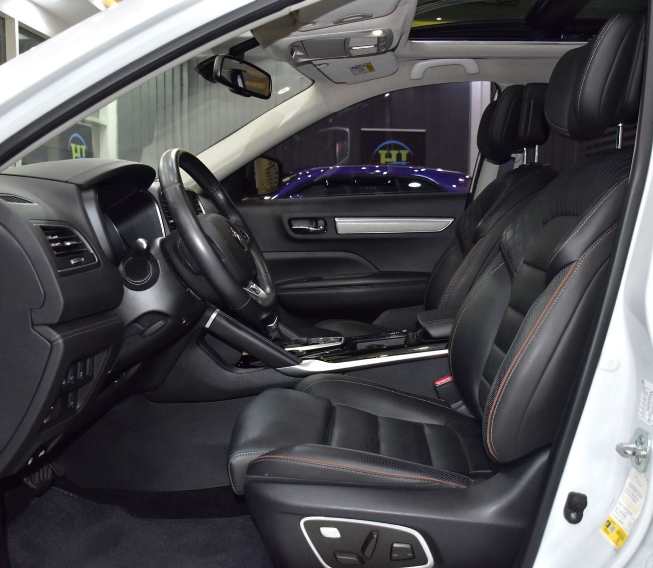 Renault Koleos LE EXCELLENT DEAL for our Renault Koleos 4WD ( 2023 Model ) in White Color GCC Specs