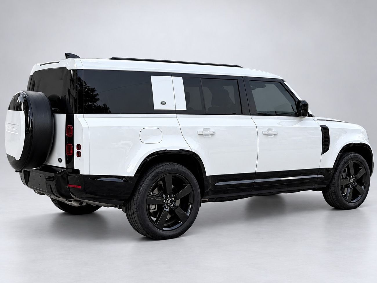 Land Rover Defender X Dynamic V6
