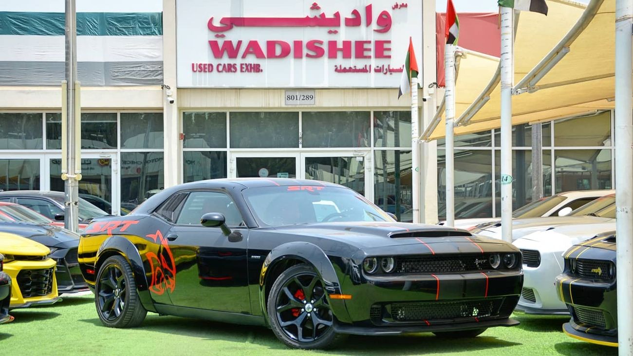 Dodge Challenger SOLD!!!!!!Challenger R/T Hemi V8 5.7L 2019/ Leather Interior/ SRT Body Kit/Very Good Condition