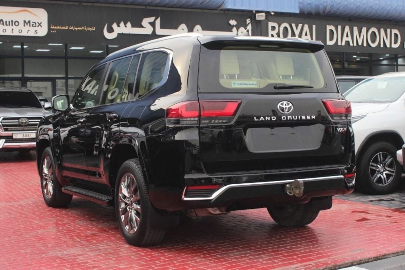 Toyota Land Cruiser VXR UNDER WARRANTY FROM AL FUTTAIM, GCC