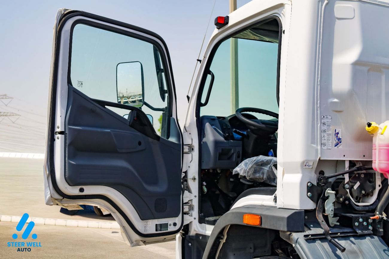 Mitsubishi Fuso FK FI 8.2 Ton Chassis Euro V | GCC Specs | Factory A/C | PTO Equipped | For Export Only