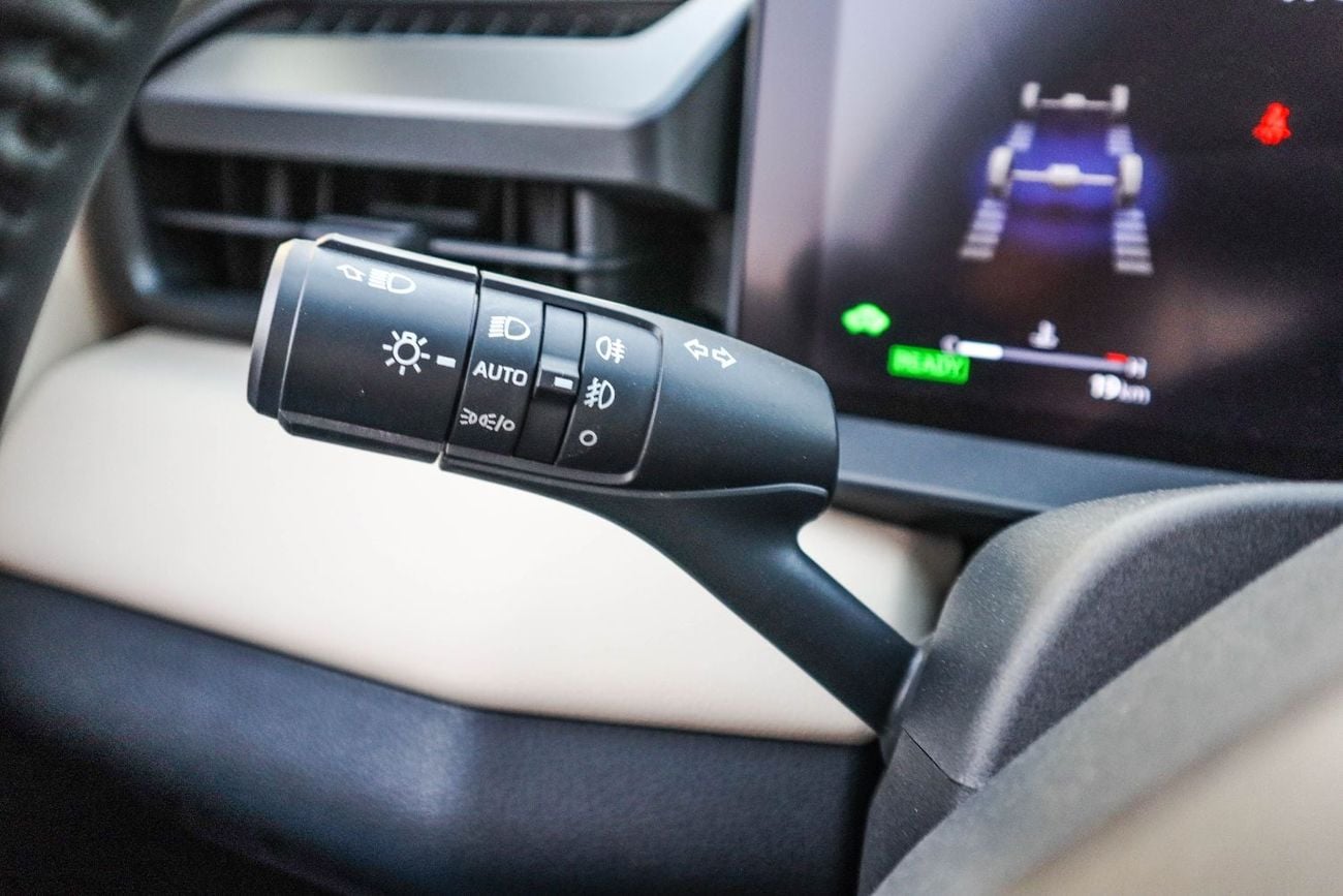Toyota RAV4 EXR HEV Toyota RAV4 2.5L Hybrid — 2026 Model mid option