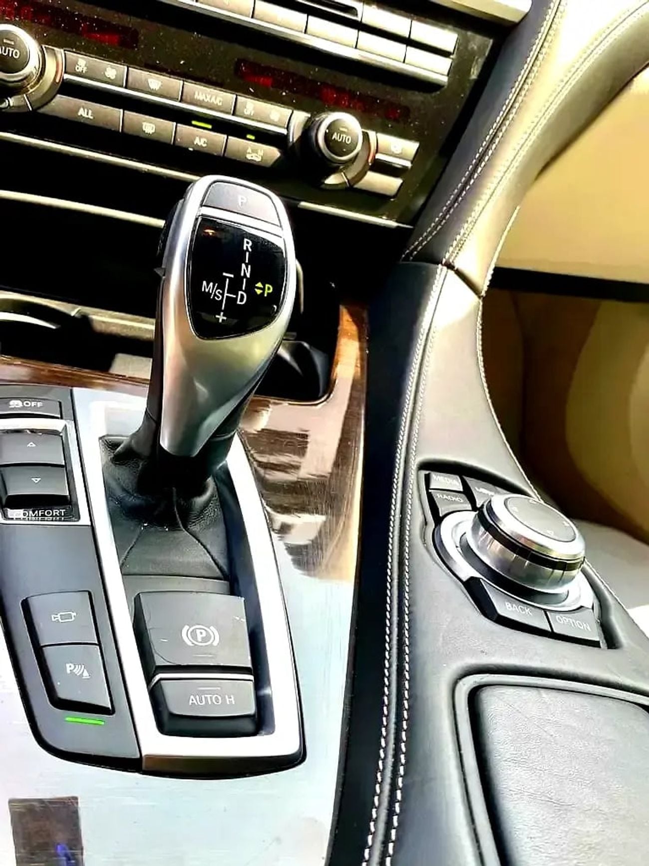 بي أم دبليو 650i إم سبورت 650 M SPORT || TWIN TURBO V8 ||GRAND COUPE FULL OPTION|| FSH ACCIDENT FREE ORIGINAL PAINT