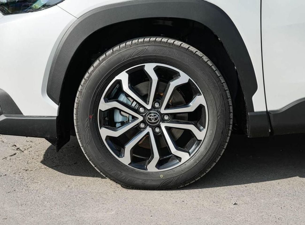 Toyota Frontlander Luxury 2026 Toyota Frontlander– 2.0L Hybrid Luxury