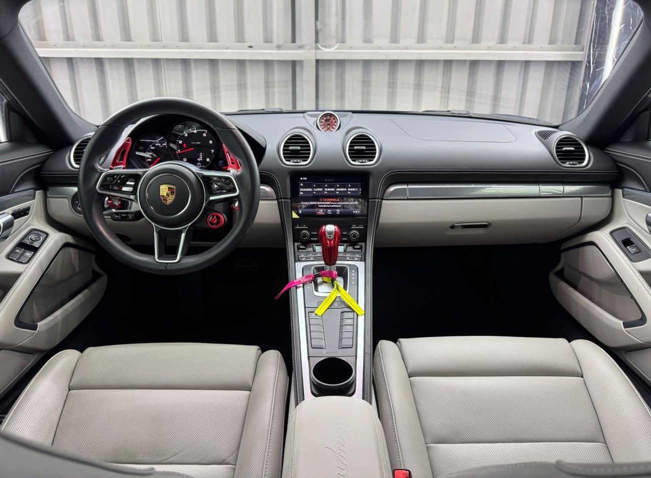 Porsche 718 Cayman Style Edition