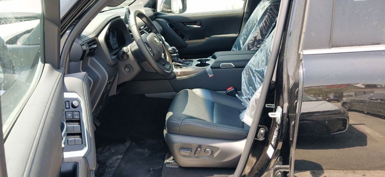Toyota Land Cruiser VX 3.5L Petrol With Kit 2026YM