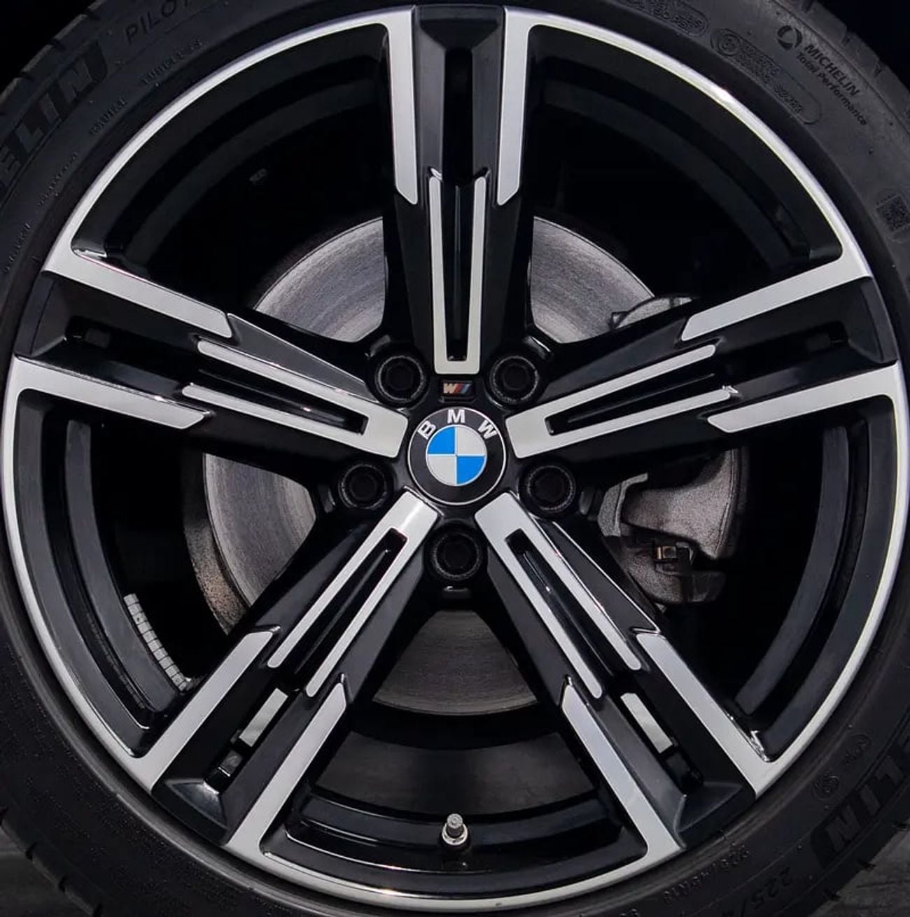 BMW 420i M SPORT FDSH • Service Contract + Warranty until • GCC