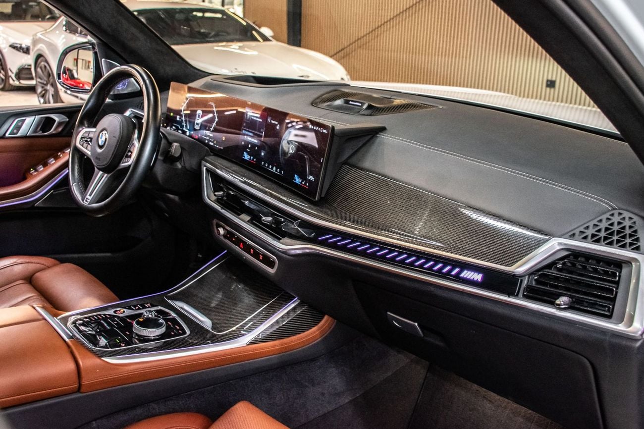 BMW X7 M60i XDRIVE