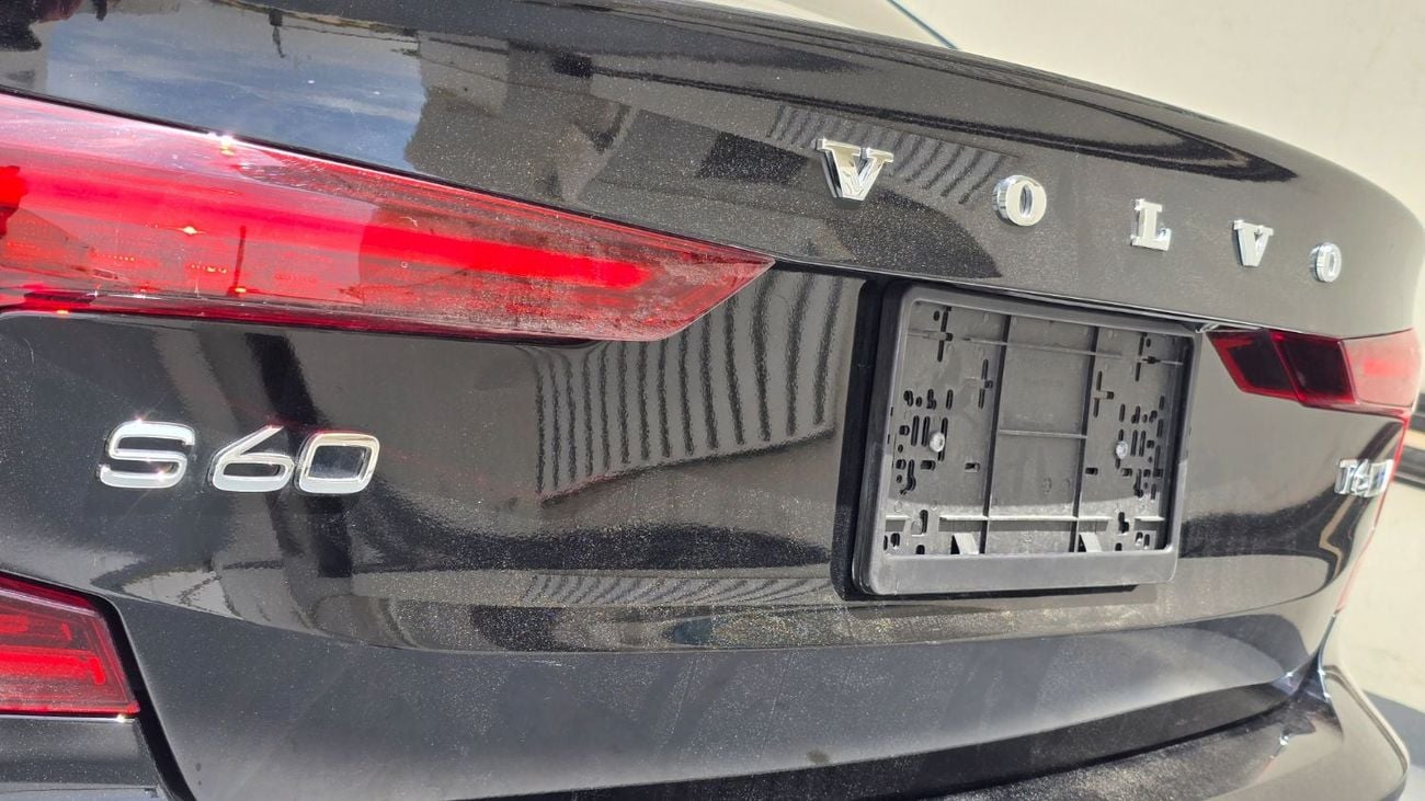 Volvo S60 R DESIGN