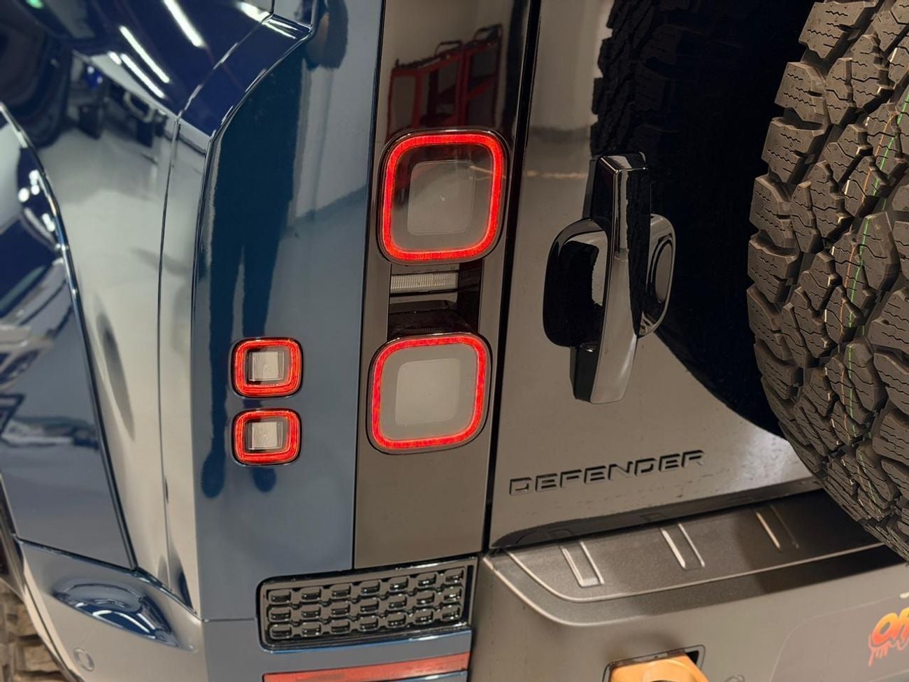 Land Rover Defender 110 635 OCTA V8 2026