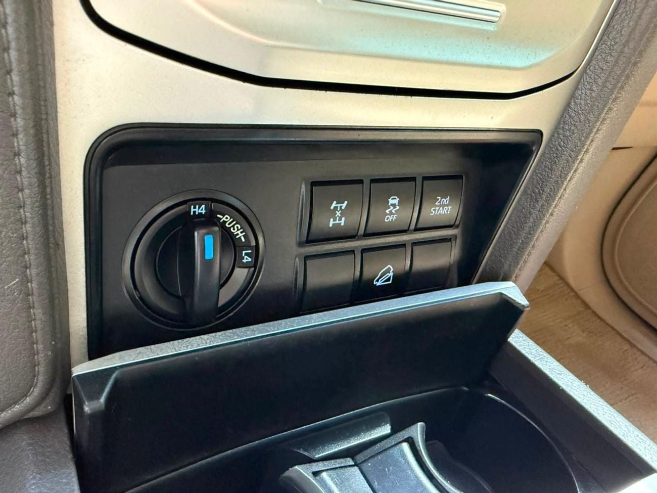 Toyota Prado TXL1