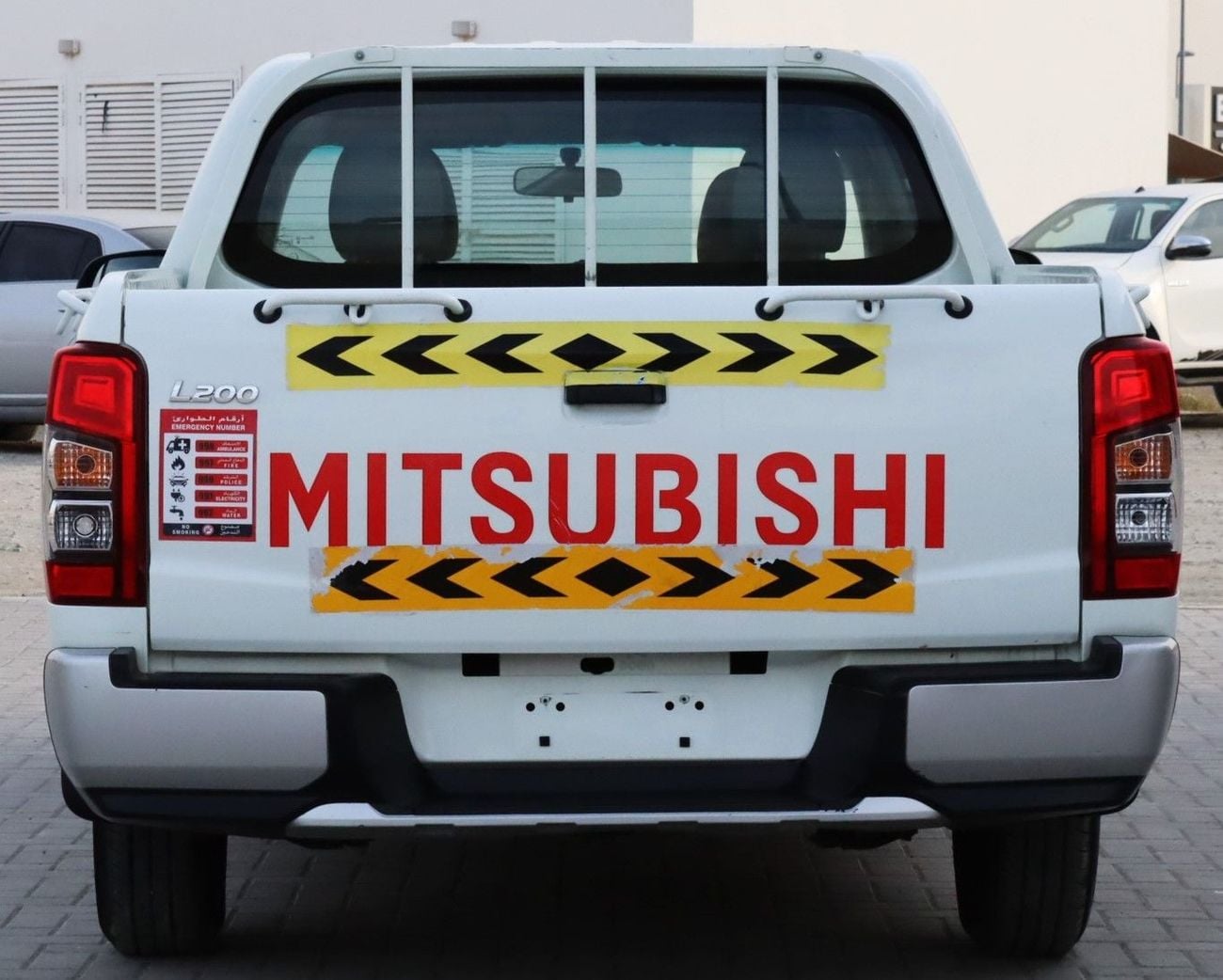 Mitsubishi L200 GL ACCIDENTS FREE - GCC - DOUBLE CABIN - 2WD - PERFECT CONDITION INSIDE OUT