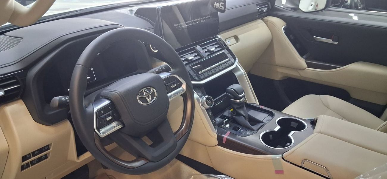 Toyota Land Cruiser GxR 3.5 TWIN TURBO FULL OPTIONS Petrol