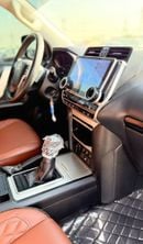 Toyota Prado VXR 2019Model 2.8 diesel Engine Colour Black Transmission Automatic Interior Brown leathers seats 7seats