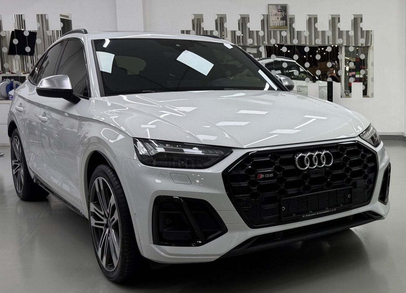 أودي SQ5 TFSI SPORTBACK TFSI quattro 3.0L