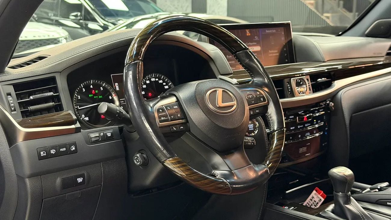 Lexus LX570 PLATINUM