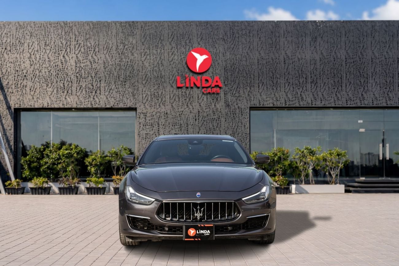 Maserati Ghibli GRANLUSSO Maserati Ghibli Granlusso 2020 GCC | Warranty