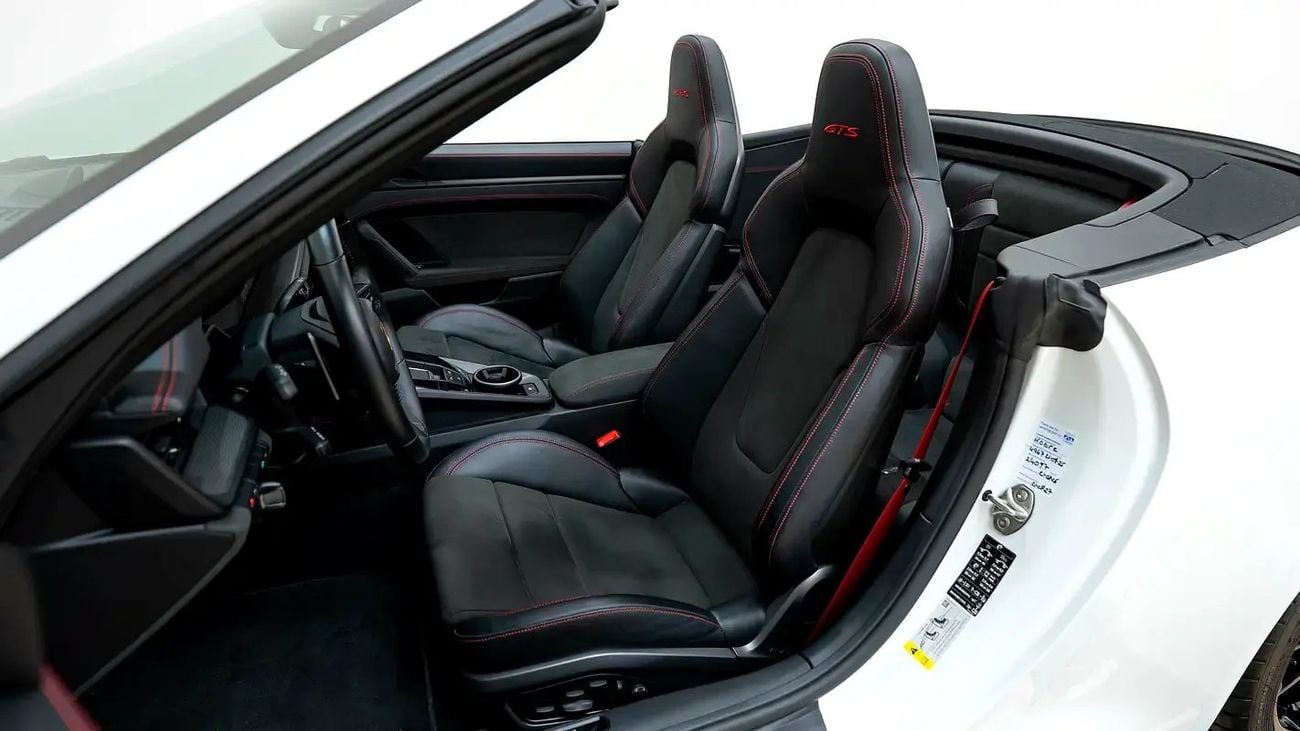 Porsche 911 CARRERA GTS CABRIOLET | FULL AGENCY SERVICE HISTORY | EXCELLENT CONDITION | FINANCE AVAILABLE