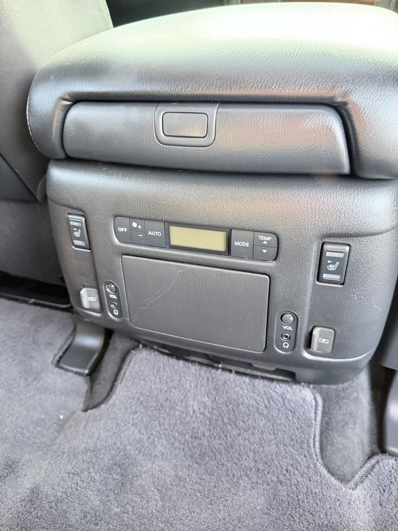 Nissan Armada SL Platinum 5.6L full option 2020