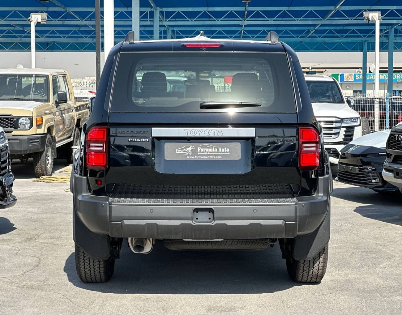 Toyota Prado GXL 2.4L PTR A/T // 2026 // Mid Option with Sunroof , Cool Box , Power Windows , Cruise Control // Speci