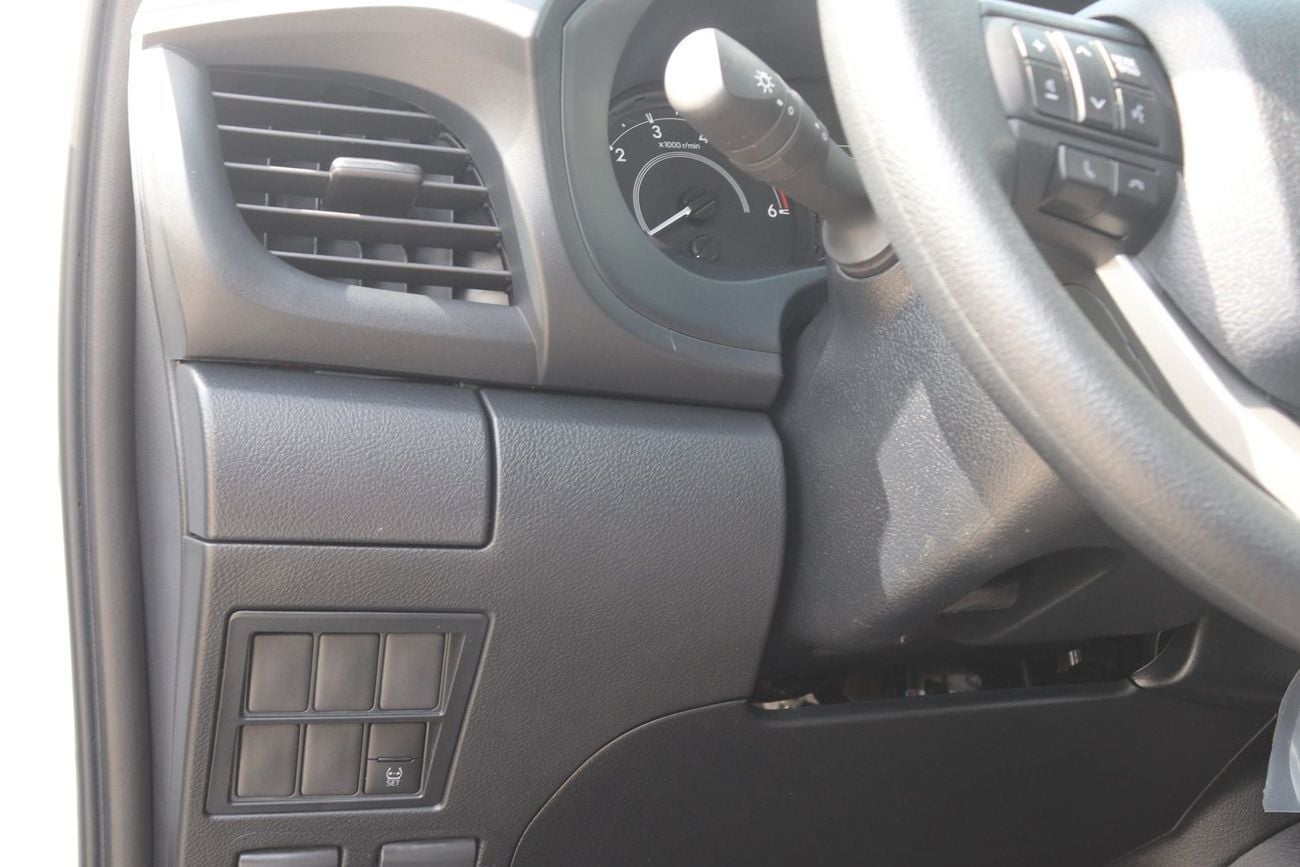 Toyota Hilux DC . 2.4L . 6-Speed Manual . Diesel . 4WD . 5 Seats . 4 Doors 2026 Model Toyota Hilux DC, 2.4L Diesel 4WD 6M/T
