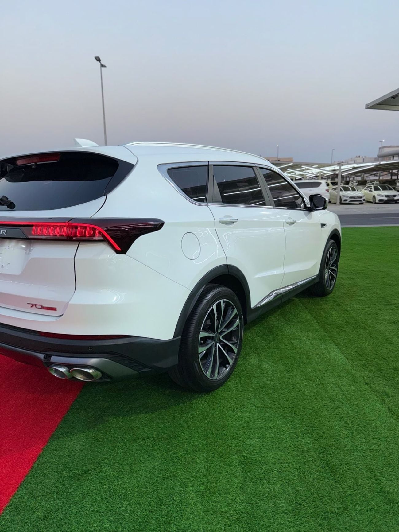 Jetour X70 Plus LUX