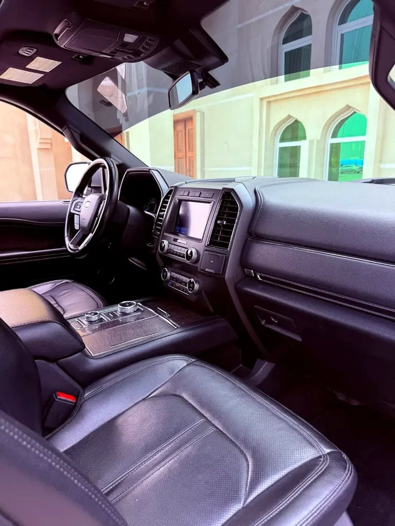 Ford Expedition Limited GCC Specs