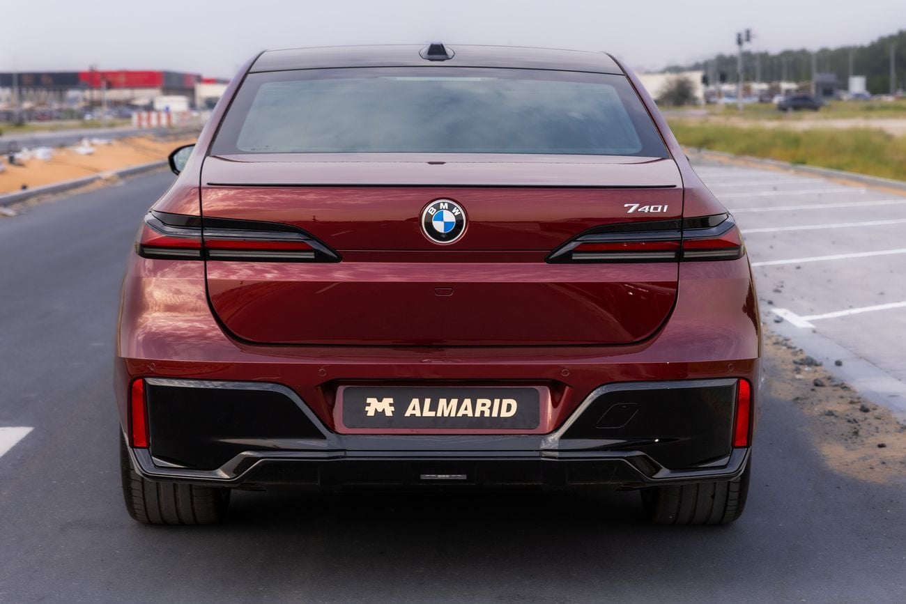 BMW 740i MASTERCLASS M SPORT PACKAGE BMW 740i – 2026 | GCC | Only 2,050 KM | 2 Years Warranty | AED 449,000