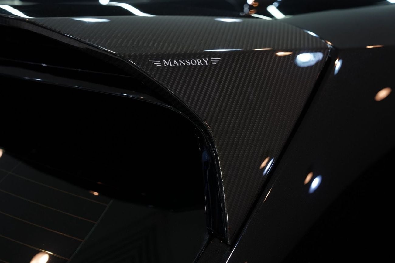 Rolls Royce Cullinan Mansory Kit 2021 Rolls-Royce Cullinan, Full Mansory Exterior Body Kit, Starlight. Rear Entertainment, GCC Specs!
