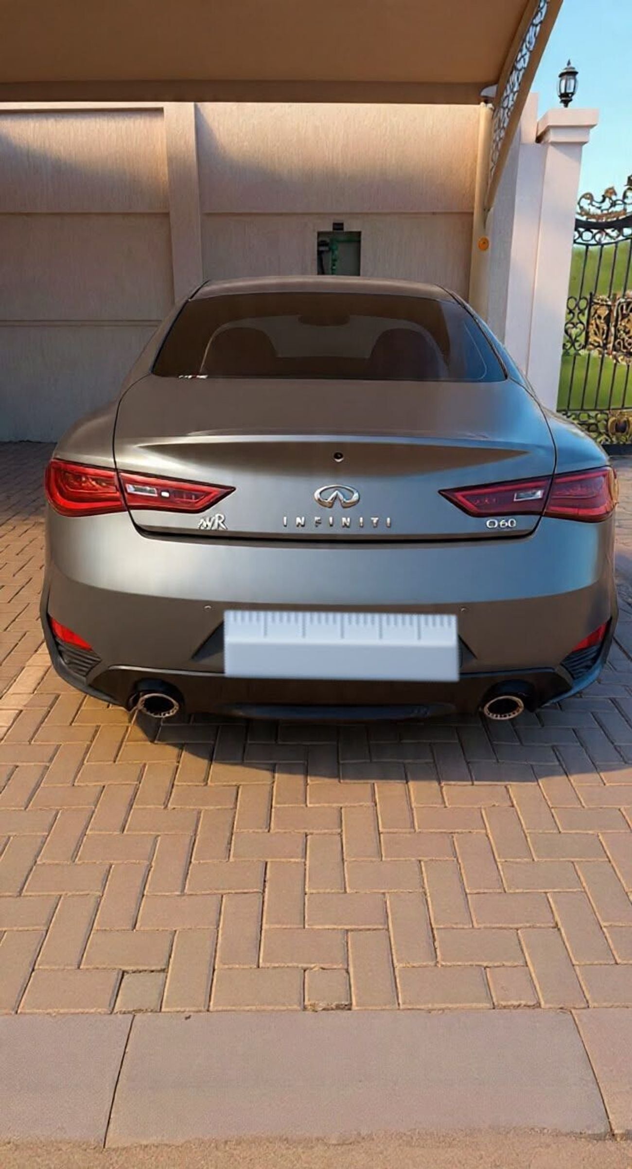 Infiniti Q60 RED SPORT TECH