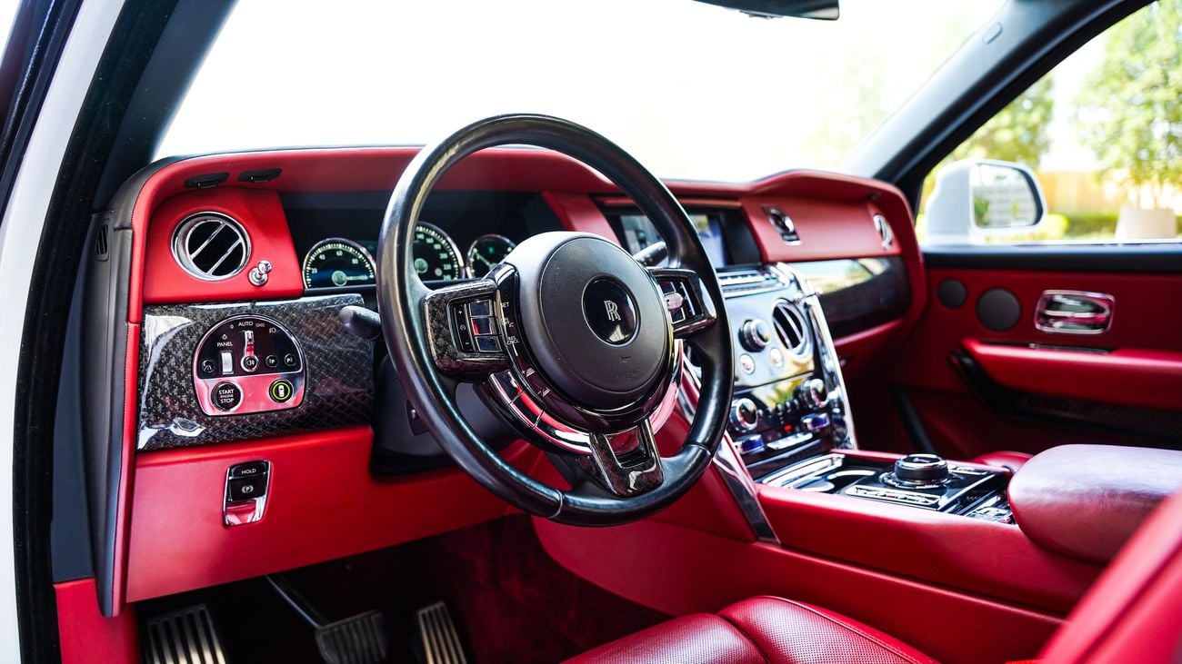 Rolls Royce Cullinan BLACK BADGE