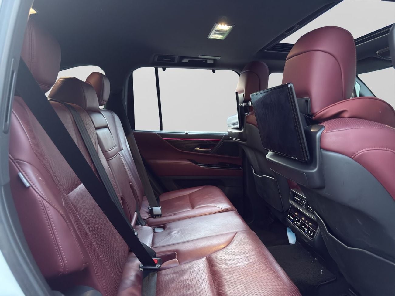 Lexus LX600 SIGNATURE 2022 Lexus LX 600 – 3.5L Twin-Turbo V6 | GCC Specs | Luxury SUV