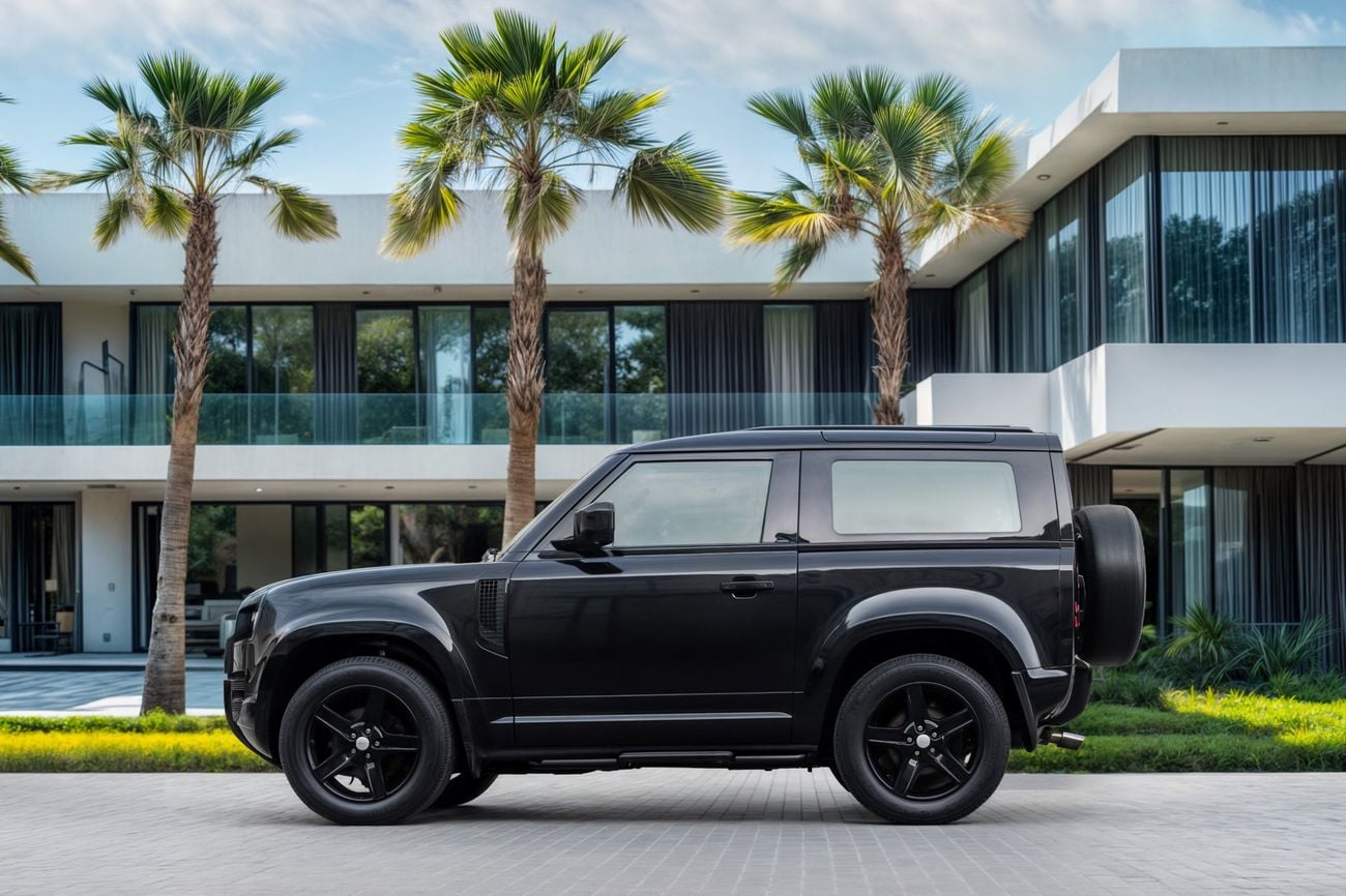 Land Rover Defender 90 X-Dynamic Defender 90 X-Dynamic SE P300 | 4,309 P.M | 0% Downpayment | WARRANTY