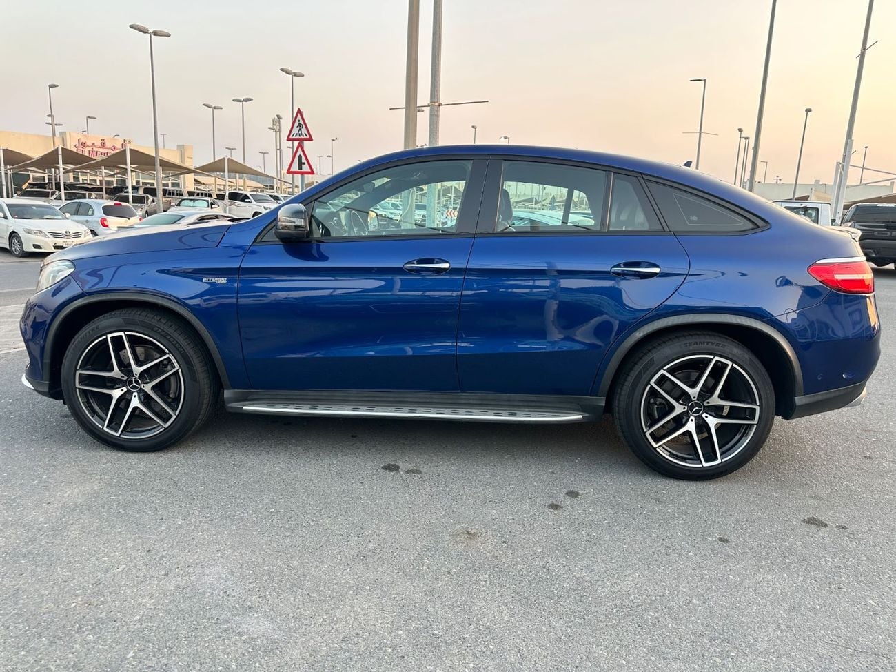 Mercedes Benz GLE43 AMG STANDARD