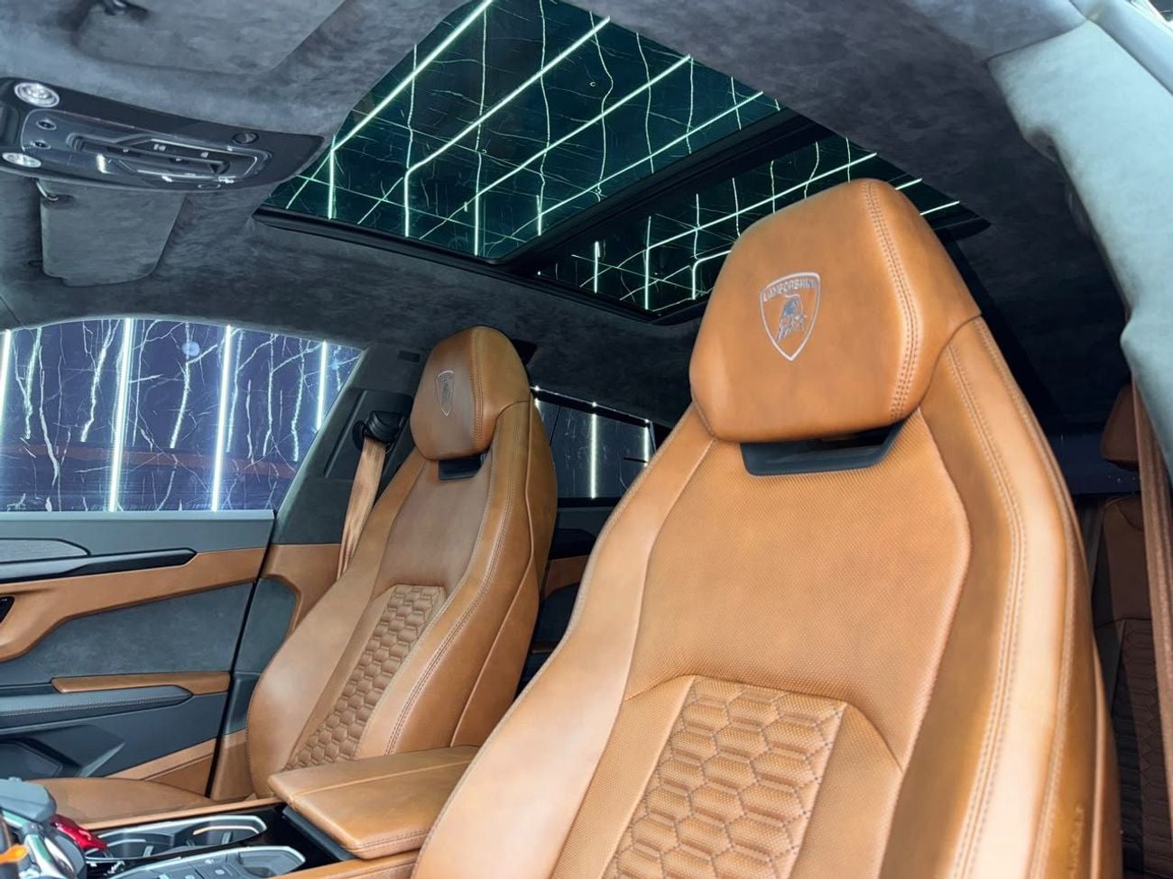 Lamborghini Urus STD