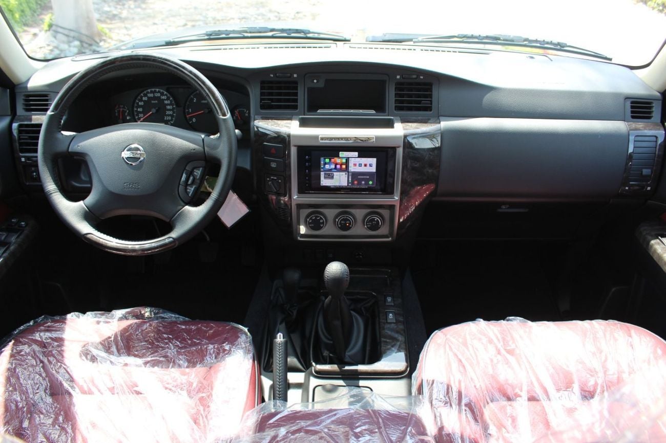 نيسان باترول Manual Gear |Brand New | Under Official Dealer Warranty | Full Option
