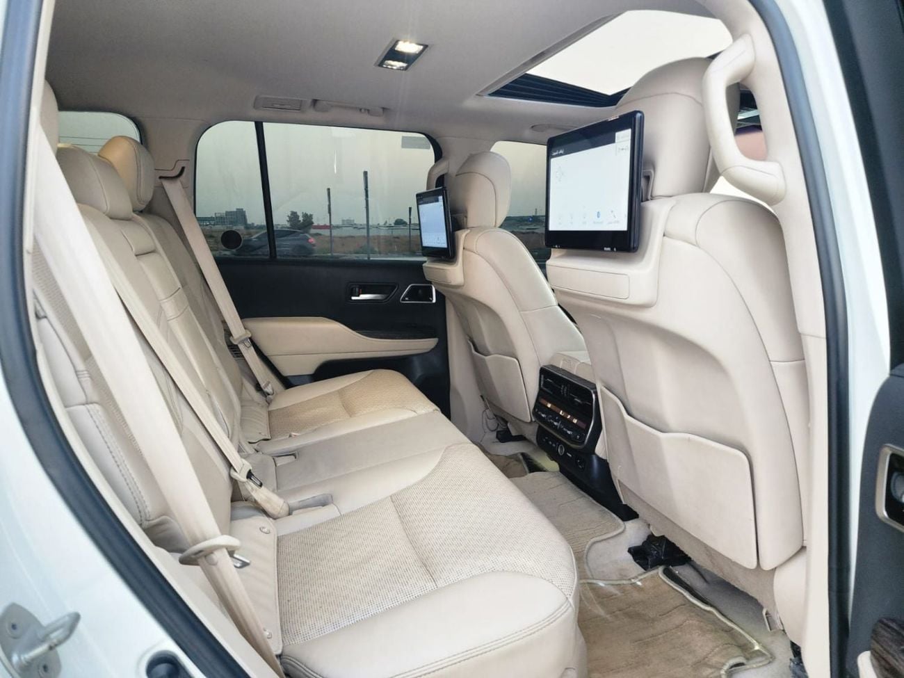 Toyota Land Cruiser VXR