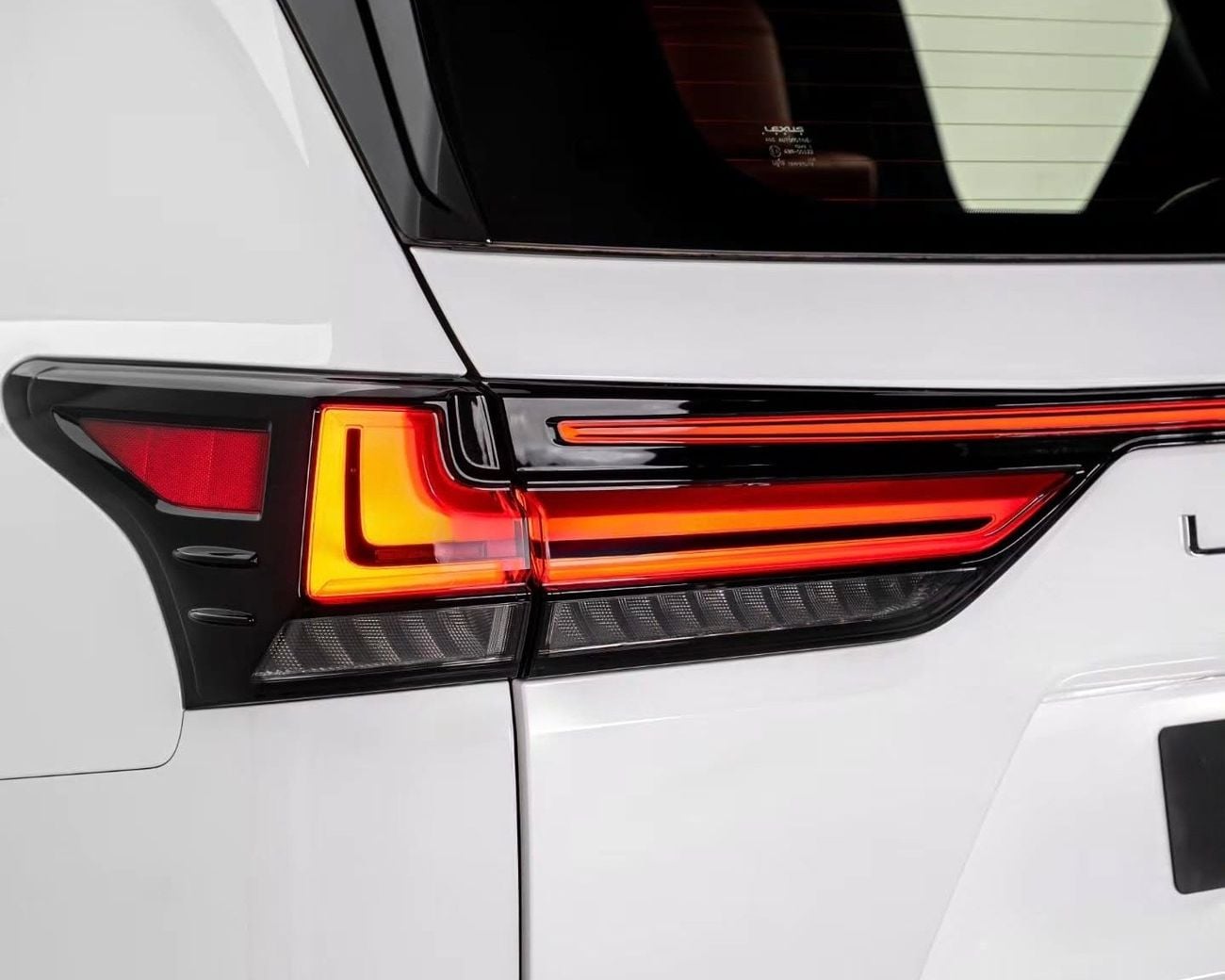 Lexus LX700h F SPORT AUTOPARK 2026 FULL OPTION