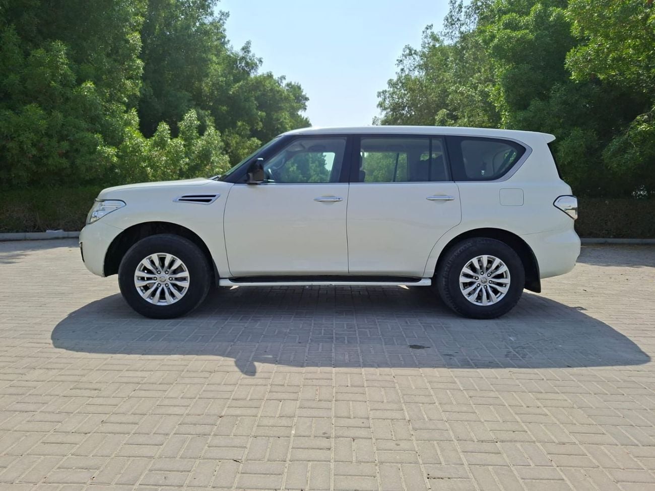 Nissan Patrol XE