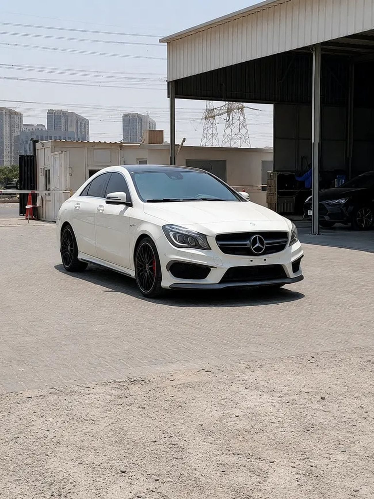 Mercedes Benz CLA 45 AMG 3,817 P.M | | CLA 45 S AMG 4MATIC+ | GCC Specs | 2.0L | Pristine Condition