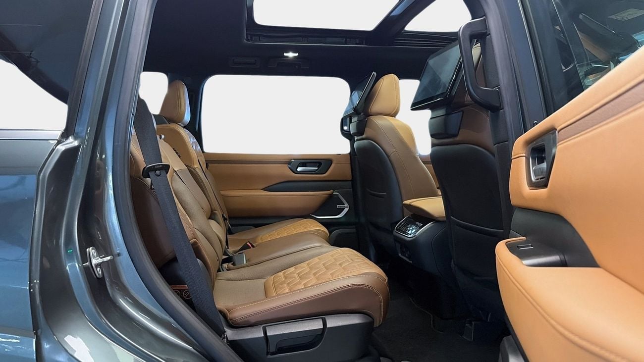 Nissan Patrol SE PLATINUM CITY | Guaranteed Warranty | 0 Down Payment