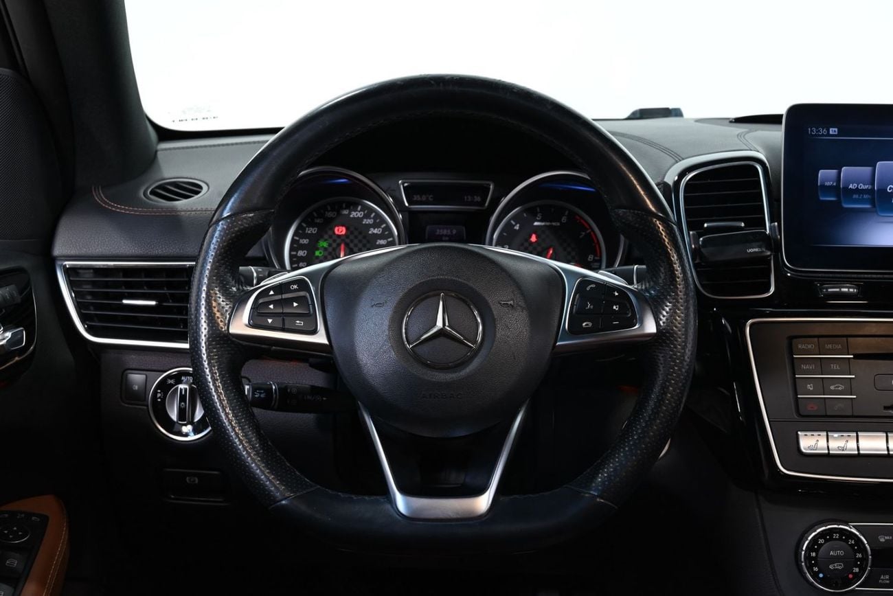 مرسيدس بنز GLE 43 AMG 2018 Mercedes GLE 43 AMG 4Matic, Full Service, Excellent Condition, GCC