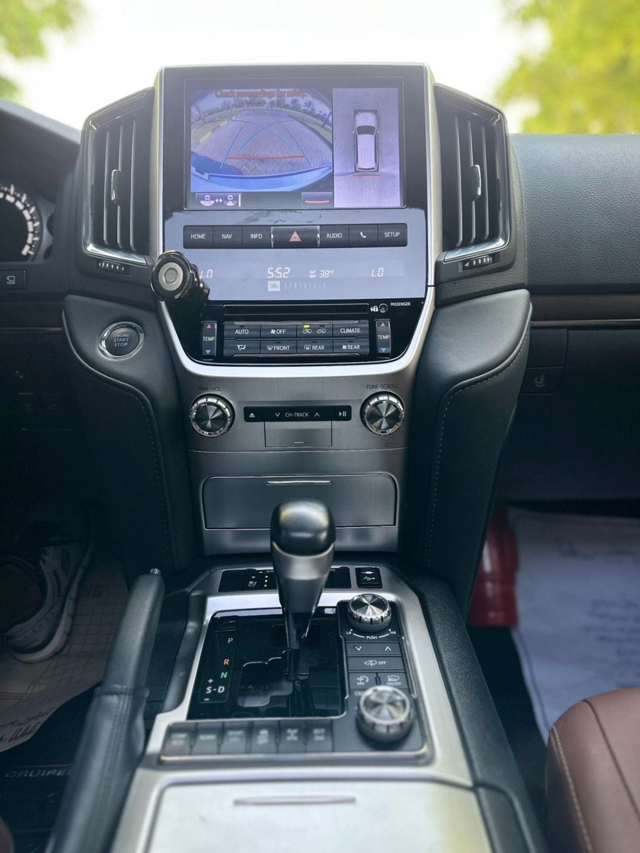 Toyota Land Cruiser VXR