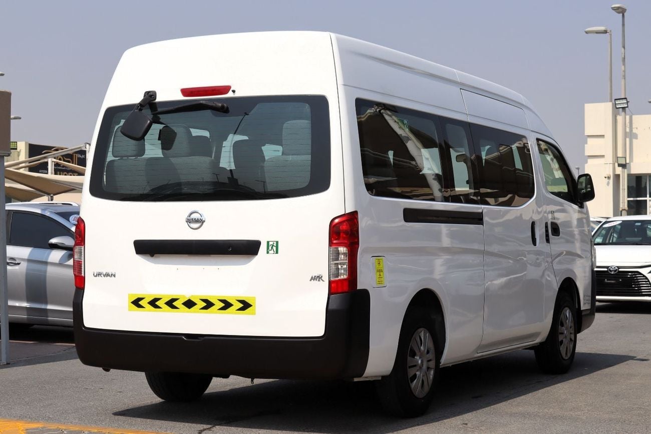 Nissan Urvan STANDARD HIGHROOF
