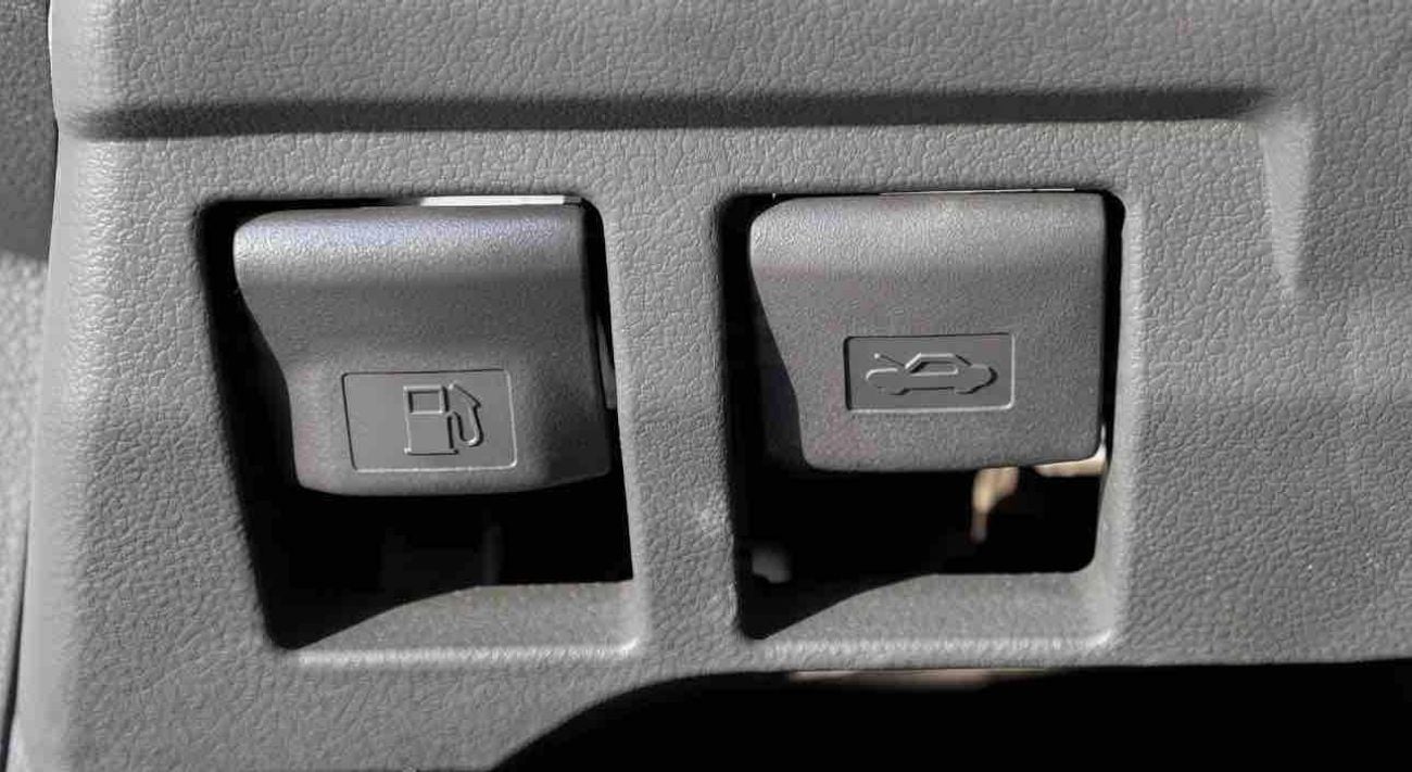 تويوتا لاند كروزر VXR 3.5TT VXR HUD-JBL SPEAKERS-YM2026